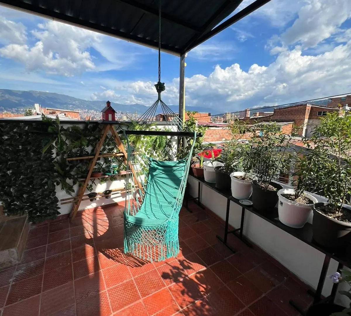 Hermoso Pent-House Con Jacuzzi Y Amplia Terraza Apartment Medellin