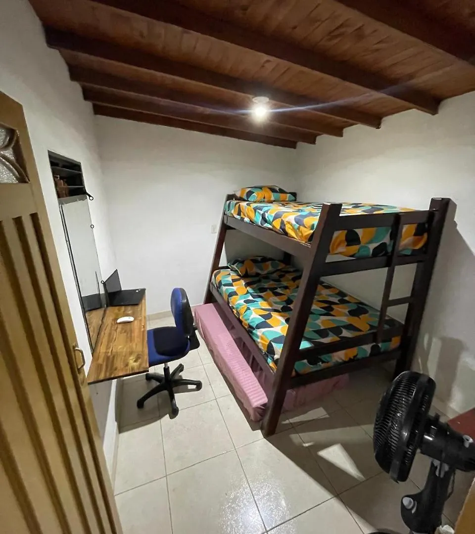 Hermoso Pent-House Con Jacuzzi Y Amplia Terraza Apartment Medellin
