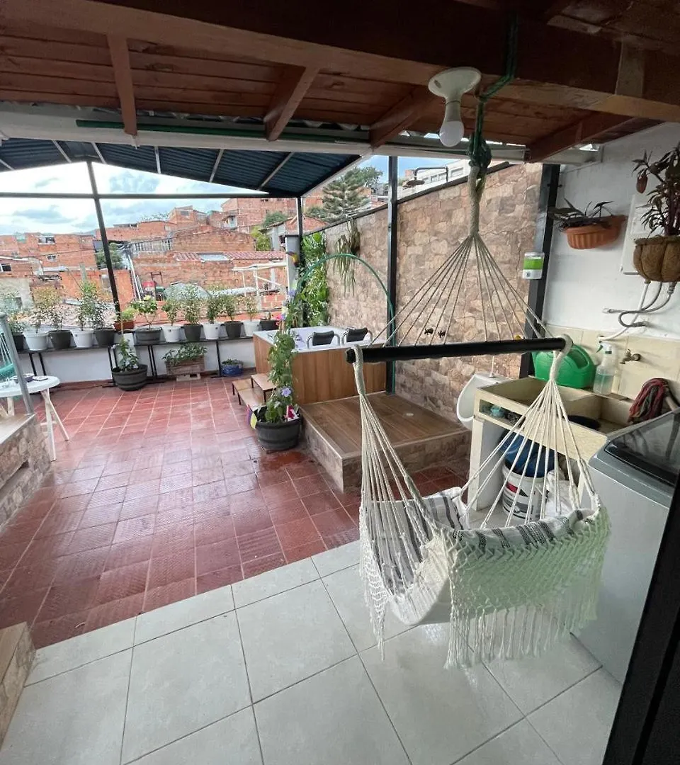 Hermoso Pent-House Con Jacuzzi Y Amplia Terraza Apartment Medellin 0*,