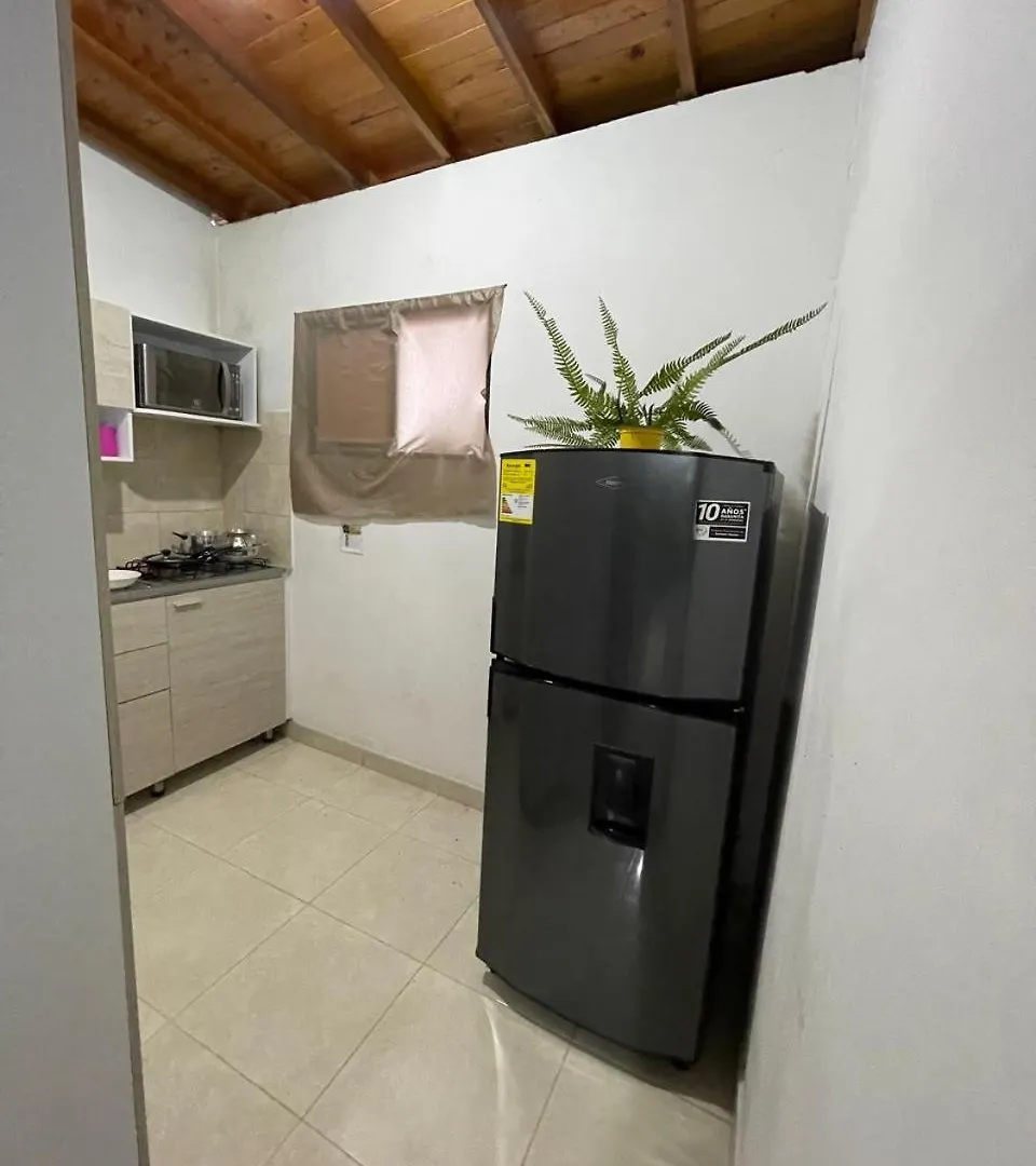 Hermoso Pent-House Con Jacuzzi Y Amplia Terraza Apartment Medellin