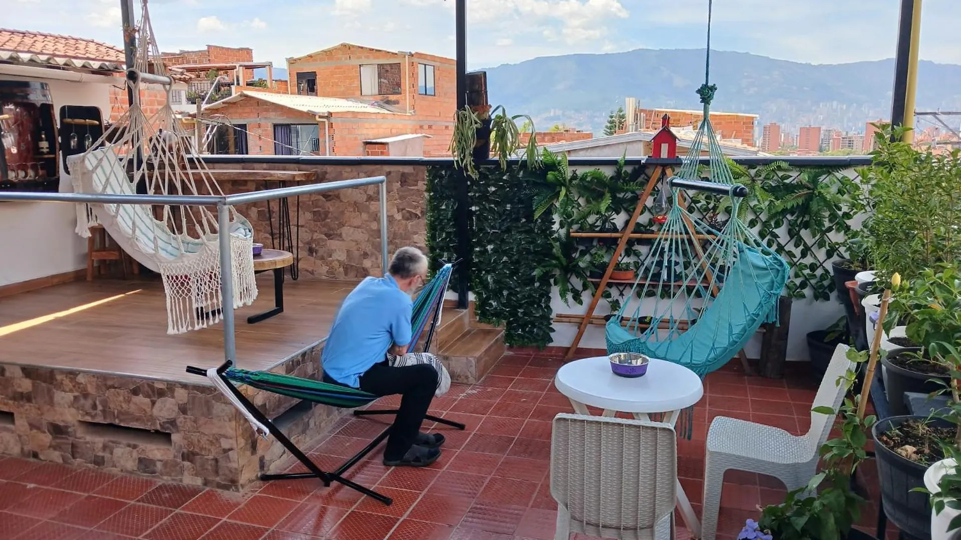 Hermoso Pent-House Con Jacuzzi Y Amplia Terraza Apartment Medellin